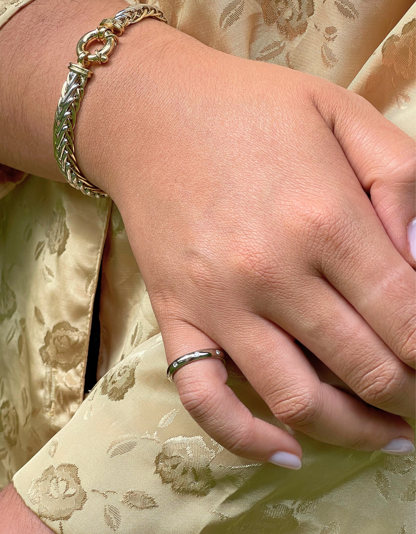 14K Etoile Diamond Eternity Ring