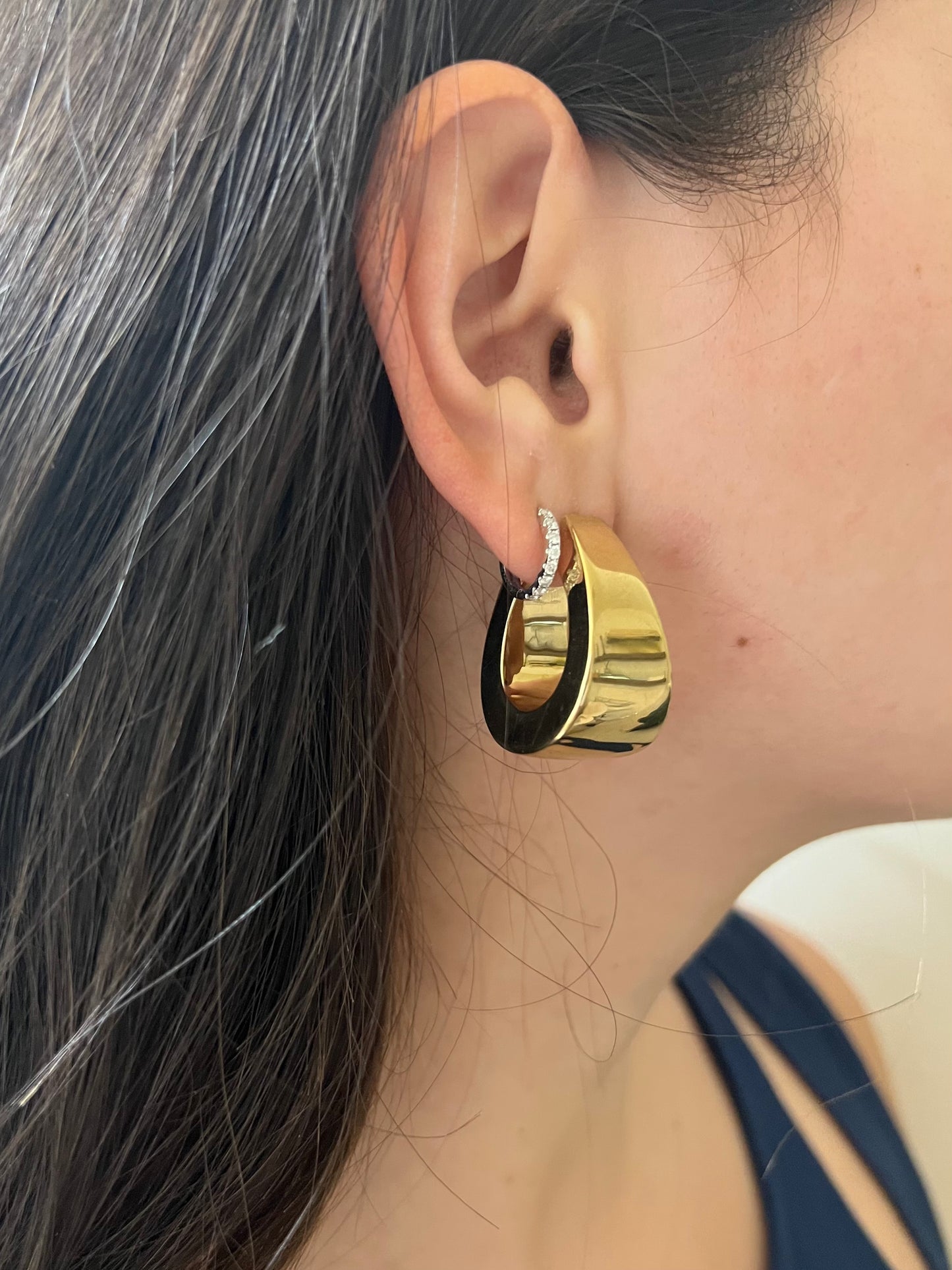 Pendientes de aro gruesos de oro amarillo